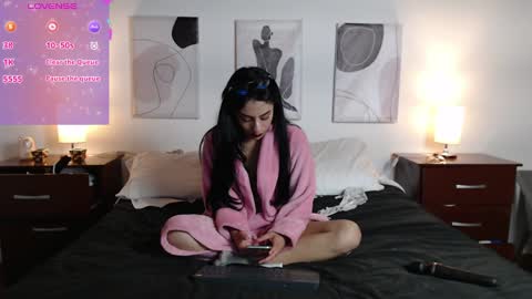 Snapshot of lucy_joi chatting on January 2025 08:20:02 AM Luciana online show from January 2025 08:20:02 AM