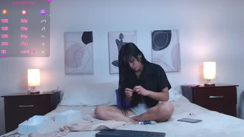 Snapshot of lucy_joi chatting on January 2025 06:17:02 AM Luciana online show from January 2025 06:17:02 AM