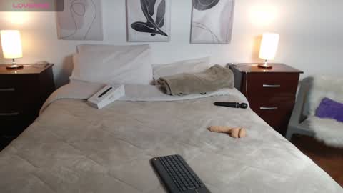 Snapshot of lucy_joi chatting on February 2025 09:24:01 AM Luciana online show from February 2025 09:24:01 AM