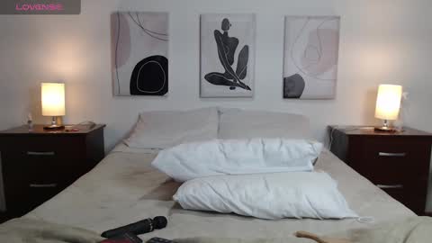 Snapshot of lucy_joi chatting on February 2025 05:37:02 AM Luciana online show from February 2025 05:37:02 AM