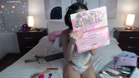 Snapshot of lucy_joi chatting on March 2025 12:15:01 AM Luciana online show from March 2025 12:15:01 AM