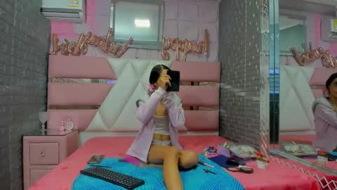 Lucy unlimit come back here  online show from November 2025 03:31:02 AM