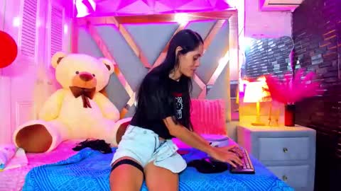 Snapshot of lucy_unlimited chatting on May 2026 02:20:02 AM Lucy unlimit come back here online show from May 2026 02:20:02 AM