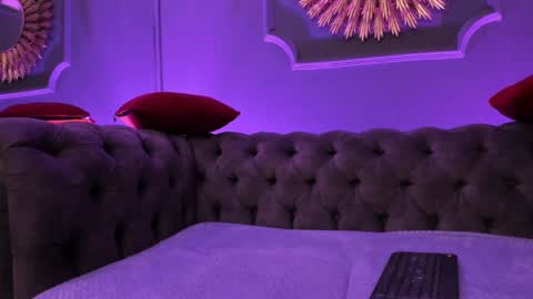 Lucy  online show from December 2024 11:51:02 PM