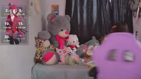 LUCIA  online show from September 2025 12:32:01 PM