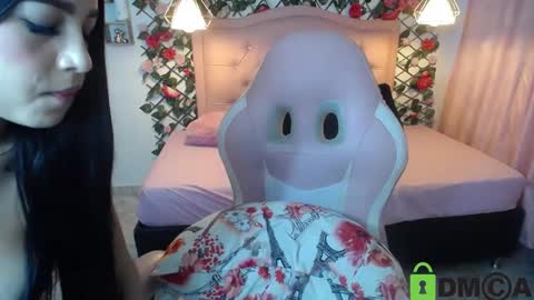 Snapshot of lucycute_1 chatting on February 2025 04:36:02 PM Lucy Cute online show from February 2025 04:36:02 PM