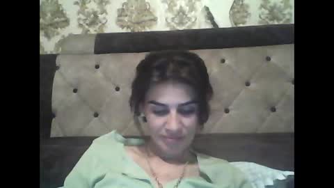 lucydoorbell online show from September 2025 07:47:02 PM