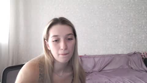 Lucy Ree online show from September 2025 09:42:02 AM