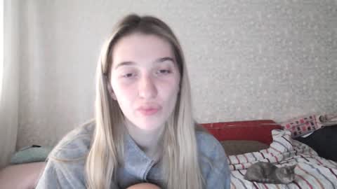 Lucy Ree online show from September 2025 09:09:02 AM
