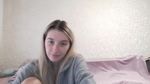 Lucy Ree online show from September 2025 09:10:02 AM