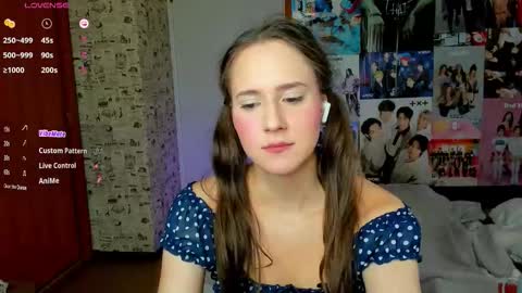 Lucy Rose online show from September 2025 04:56:01 PM