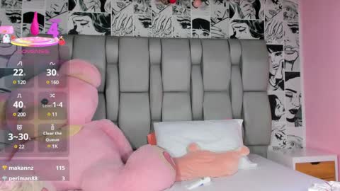 Snapshot of lucyrosse_ chatting on February 2025 03:04:02 PM Lucy online show from February 2025 03:04:02 PM