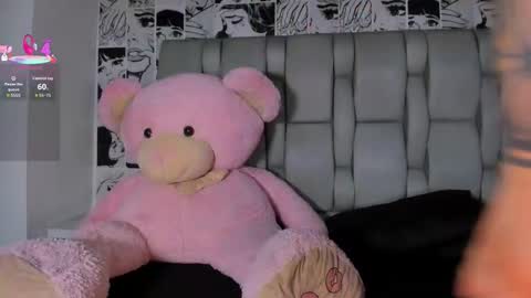 Snapshot of lucyrosse_ chatting on September 2025 11:26:01 AM Lucy online show from September 2025 11:26:01 AM