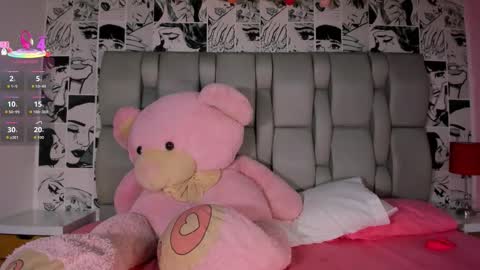 Snapshot of lucyrosse_ chatting on October 2025 11:07:02 AM Lucy online show from October 2025 11:07:02 AM