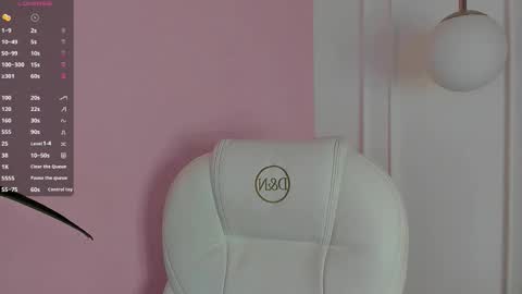 Lucy online show from January 2026 04:18:01 AM