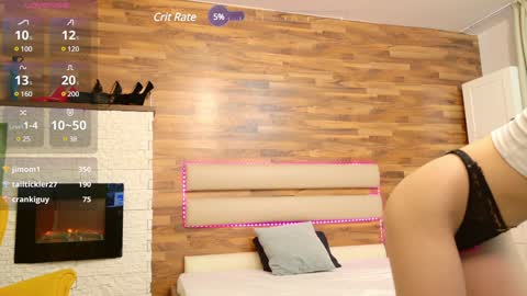 LucyWillow online show from December 2024 09:43:02 AM