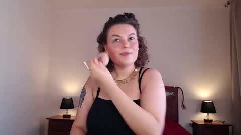 Snapshot of lucywmiller chatting on October 2025 06:36:02 AM Call me Lucy online show from October 2025 06:36:02 AM