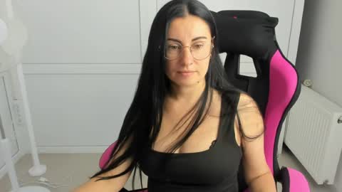 Snapshot of lucyycharm chatting on July 2026 12:41:02 PM Lucy online show from July 2026 12:41:02 PM