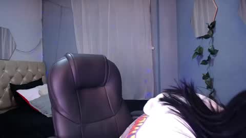 LUDOVICA online show from April 2026 03:28:01 AM