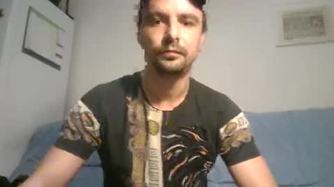 luffyman20 online show from February 2025 05:55:02 PM