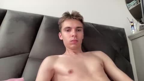 Luis online show from October 2025 10:48:01 AM