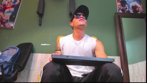 Snapshot of luis_as chatting on January 2025 12:45:02 PM Luis AS online show from January 2025 12:45:02 PM