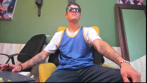 Snapshot of luis_as chatting on January 2025 12:36:01 PM Luis AS online show from January 2025 12:36:01 PM