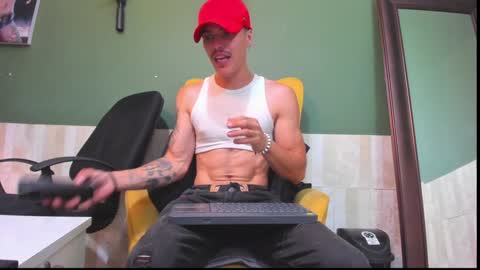 Snapshot of luis_as chatting on January 2025 02:41:01 PM Luis AS online show from January 2025 02:41:01 PM