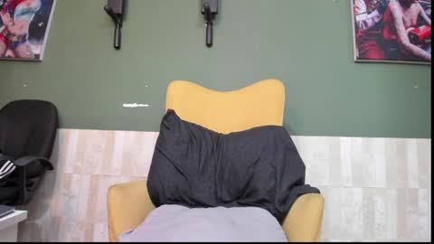 Snapshot of luis_as chatting on January 2025 12:57:01 AM Luis AS online show from January 2025 12:57:01 AM