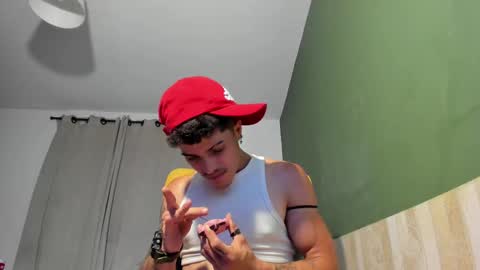 Snapshot of luis_as chatting on February 2025 03:36:02 PM Luis AS online show from February 2025 03:36:02 PM