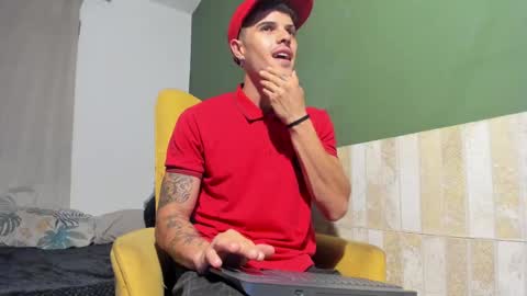 Snapshot of luis_as chatting on February 2025 06:41:01 PM Luis AS online show from February 2025 06:41:01 PM