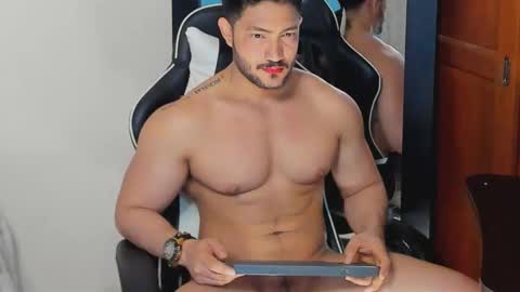 luis_baptista online show from September 2025 04:35:01 AM
