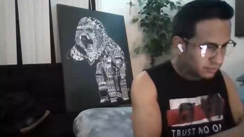 luisjg24hrs online show from April 2026 06:55:02 PM