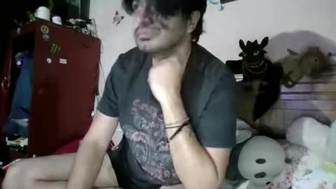 Snapshot of luismiastarot chatting on May 2026 04:51:02 AM luismiastarot online show from May 2026 04:51:02 AM