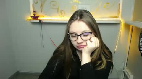 Luiza online show from February 2025 10:59:02 AM