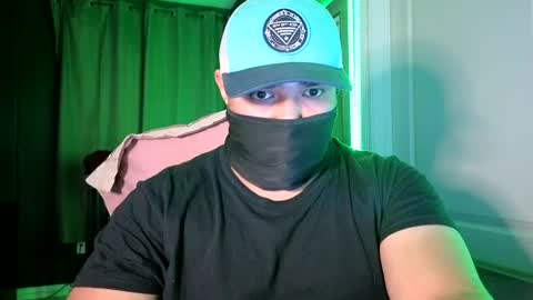 Snapshot of luka_mateo chatting on September 2025 04:12:02 AM Luka online show from September 2025 04:12:02 AM