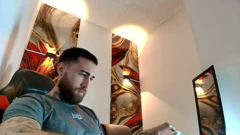 LUKE online show from April 2026 01:01:02 PM