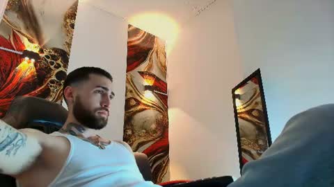 Snapshot of luke_davis01 chatting on July 2026 01:25:02 PM LUKE online show from July 2026 01:25:02 PM