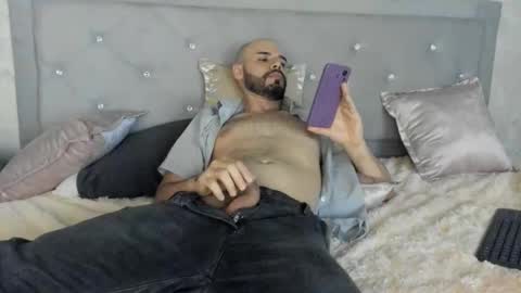 Snapshot of luke_diaz7 chatting on February 2025 02:39:02 AM luke diaz7 online show from February 2025 02:39:02 AM