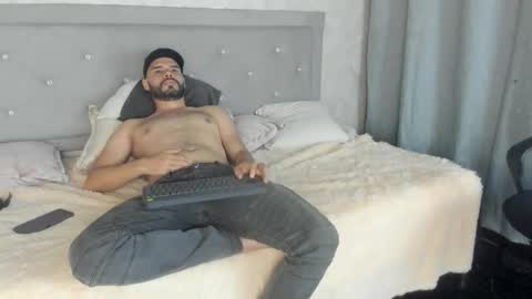 Snapshot of luke_diaz7 chatting on February 2025 01:30:02 AM luke diaz7 online show from February 2025 01:30:02 AM