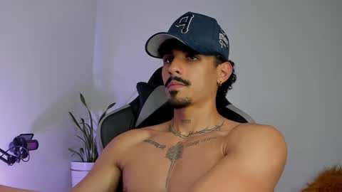 Luke Taylor online show from March 2026 02:07:02 AM