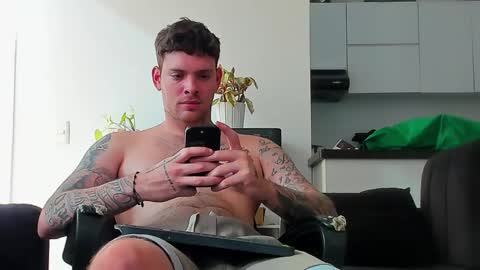 Luke online show from November 2025 08:29:01 PM