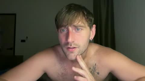Snapshot of lukegunn22 chatting on May 2026 10:39:01 PM MR. Luke Gunn online show from May 2026 10:39:01 PM