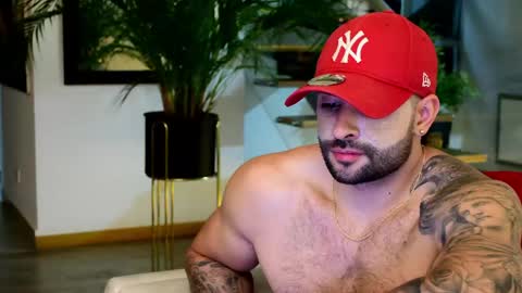 Lukhas f4f online show from April 2026 12:13:01 AM