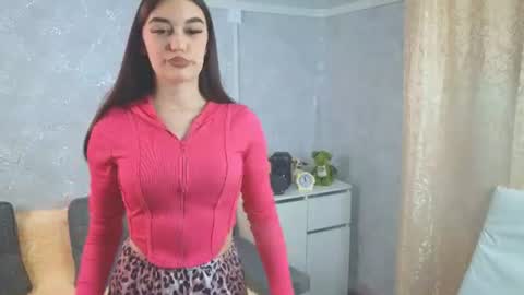 Snapshot of lullabyofnight chatting on June 2026 10:56:02 PM lullabyofnight online show from June 2026 10:56:02 PM