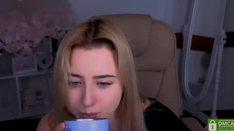 Lily online show from February 2026 09:29:01 PM