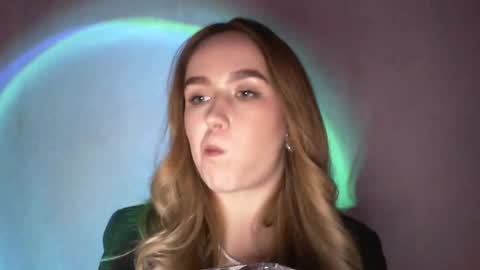 Snapshot of lulu_baby1 chatting on February 2025 06:56:02 PM Lulu Baby18 online show from February 2025 06:56:02 PM