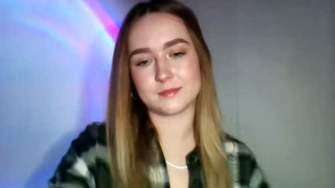 Snapshot of lulu_baby1 chatting on February 2025 04:16:01 PM Lulu Baby18 online show from February 2025 04:16:01 PM