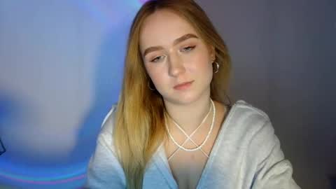 Snapshot of lulu_baby1 chatting on February 2025 04:43:02 PM Lulu Baby18 online show from February 2025 04:43:02 PM