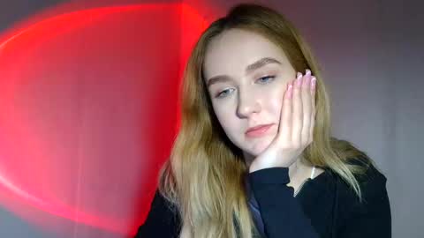 Snapshot of lulu_baby1 chatting on February 2025 07:56:02 PM Lulu Baby18 online show from February 2025 07:56:02 PM